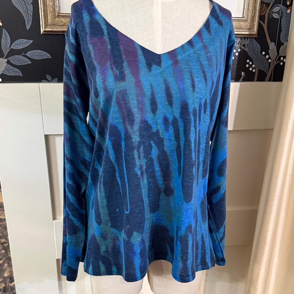 Nally & Millie Women's Blue, Purplr Tie-Dye Long Sleeve VNeck Top size XL